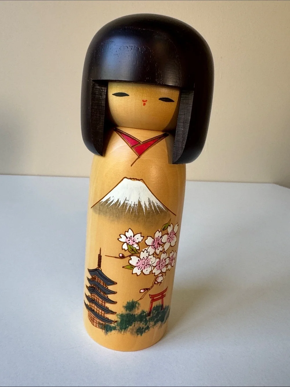 Bundle of 3 Hand Painted Vintage Japanese Kokeshi Dolls - Natural Wood - Picture 6 of 14